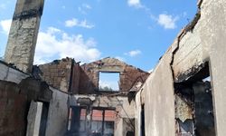 2 katlı ev yangında kül oldu