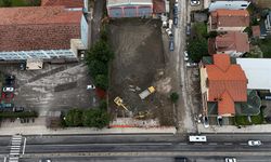 Gençlerin buluşma noktası olacak Sapanca Spor Salonu’nda çalışmalar başladı