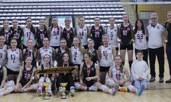 Yıldız Kızlar Voleybol İl Birinciliği’nde gurur veren final