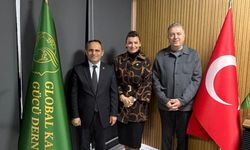 Ecevit Keleş: "Kadınların gücü toplumsal dayanışmanın en önemli temelidir"