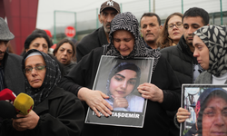 7 kişinin öldüğü yangın davasında aileler gözyaşlarına boğuldu