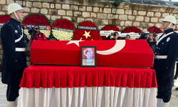 Şehit polis törenle toprağa verildi