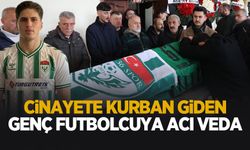 Silahlı saldırıda ölen genç futbolcu gözyaşları içinde toprağa verildi