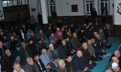 Geyve'de Kadir gecesi coşkusu