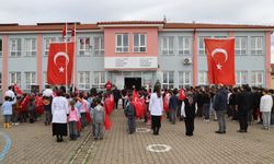 Hendek'te 'Masal Saati ve Akran Nezaketi' etkinliği tamamlandı