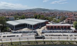 Serdivan Yeni Pazar projesinde çalışmalar sürüyor: Yüzde 75’i tamamlandı