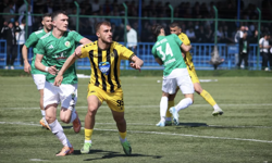 As Akyazıspor, lider Sapancaspor'u 2 golle devirdi!