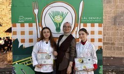 Serdivanlı öğrenciler uluslararası yarışmada madalyaları topladı