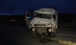 Kastamonu'da minibüs ile hafif ticari araç çarpıştı: 7 yaralı