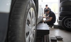 Sakarya'da kış lastiği zorunluluğu sona erdi, değişim mesaisi başladı