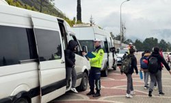 Üzerinde 'Okul Taşıtı' yazısı olmayan servis aracına 2 bin 719 TL ceza
