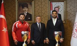 Bakan Bak'tan Sakarya'ya müjde