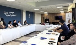 SUBÜ’de iletişim odaklı yönetim eğitimi düzenlendi