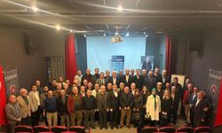 Alparslan Türkeş Sakarya'da anıldı: MHP İl Başkanı Alkaş: "Başbuğumuzun emaneti emin ellerde"