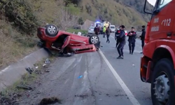 Orman Bölge Müdürlüğü görevlilerini taşıyan araç takla attı: 3 yaralı