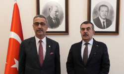 Lütfi Bayraktar Bakan Tekin'i ziyaret etti