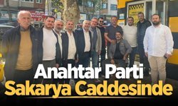 Anahtar Parti Adapazarı ilçe teşkilatı Sakarya Caddesinde