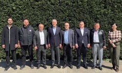 Akgün Altuğ'dan 1. komite adaylarına destek