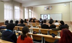 Sanatçı Gürsel anıldı