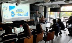 Hendek'te sanal kumar bağımlılığına karşı farkındalık eğitimi verildi