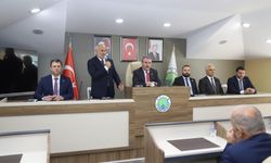 BBP lideri Destici'den Hendek Belediyesi'ne ziyaret