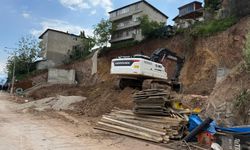 Toprak kayması nedeniyle 5 bina tahliye edildi