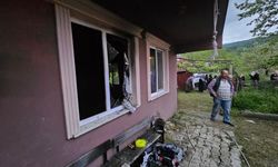 Benzinle soba yakmak isterken ölümden döndüler: 4 yaralı