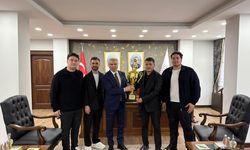 BAL’a yükselen Sapancaspor’dan kaymakam Yazıcı’ya ziyaret