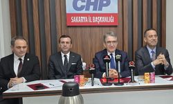 CHP heyeti Sakarya'da basın toplantısı düzenledi