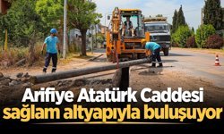 Arifiye Atatürk Caddesi sağlam altyapıyla buluşuyor