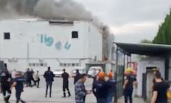 Fabrikadaki patlamanın ardından panik anları kamerada