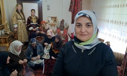 47 yaşında üniversiteye başladı, Kınalı Muhacir kültürünü geleceğe taşıyor