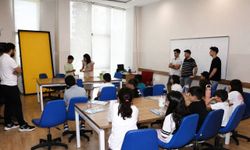 Genç Düşünürler Bilim Atölyesi’nde keşif ve deney dolu bir gün