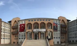 Karasu'daki o okulda yenileme çalışması yapılacak! İhale yayımlandı