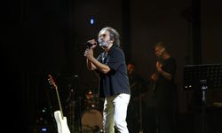 Fettah Can Sakarya'da sahne aldı