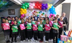 Yusuf Alemdar miniklerin karne heyecanına ortak oldu