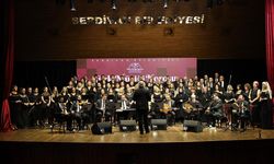 Serdivan’da Türk müziği rüzgârı esti