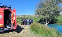 Sakarya Nehri'ne serinlemek için giren 18 yaşındaki gencin cenazesi çıktı