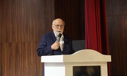 Prof. Dr. Nabi Avcı AKM’de konuştu: “Modern dünyanın bunalımını insan merkezli bakış aşar”