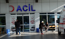İş makinesine kaptırdığı parmağı koptu