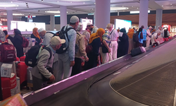Sakaryalı son hacı kafilesi yurda döndü