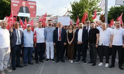 Tandoğan’da bayrak seli: Sakarya’dan 2 bine yakın kişi mitinge katıldı