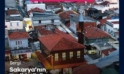 "Sakarya'nın Tarihi Yüzü" sergisi bulvarda sanatseverlerle buluşuyor