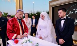 Kurt ve Yücar ailelerinin mutlu günü