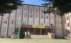 Cevat Ayhan Fen Lisesinden gururlandıran başarılar