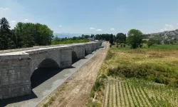 KGM, tarihi Justinianus Köprüsü'nün öncesi ve sonrasını paylaştı: Restorasyon tamamlandı