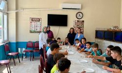 Gezici Umut Atölyesi özel bireylerle Karasu ve Söğütlü’de buluştu