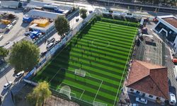 Harmanlıkspor'da yeni sezon, yenilenen zeminde başladı