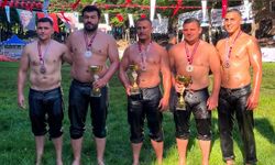 Güreşte ve bisiklette Büyükşehirli sporcular madalyaları topladı