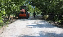 Kumbaşı Mahallesi'nde yol bakım çalışmaları sürüyor